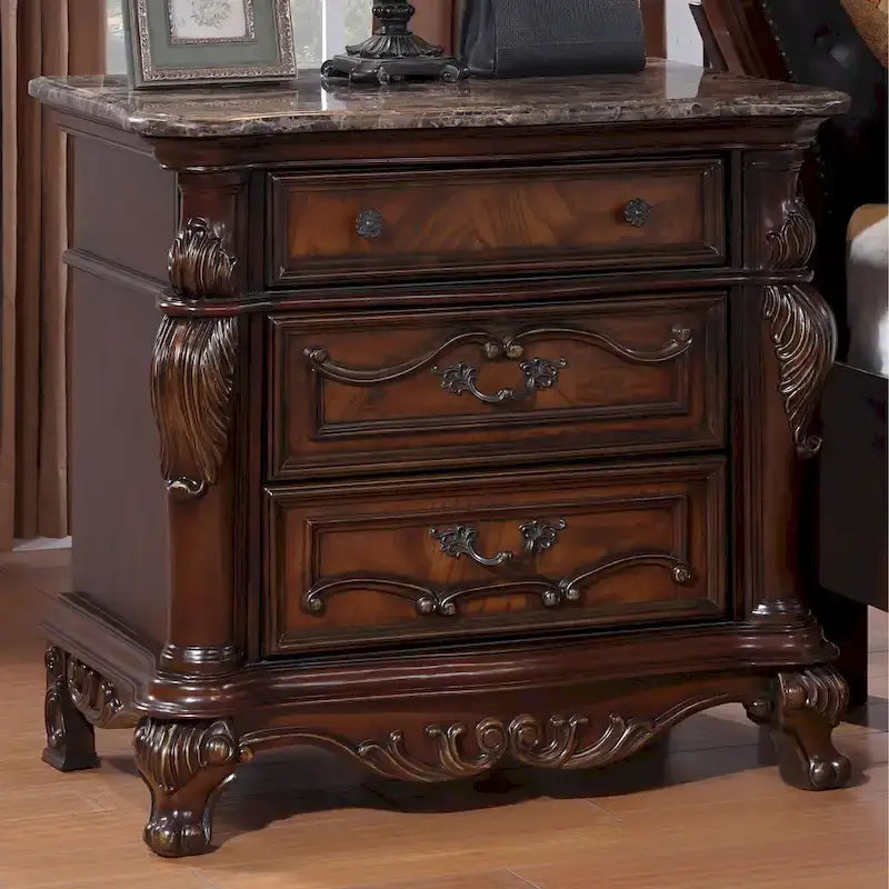 Furniture of America Eugene Traditional 6-Piece Solid Wood Panel Bedroom Set